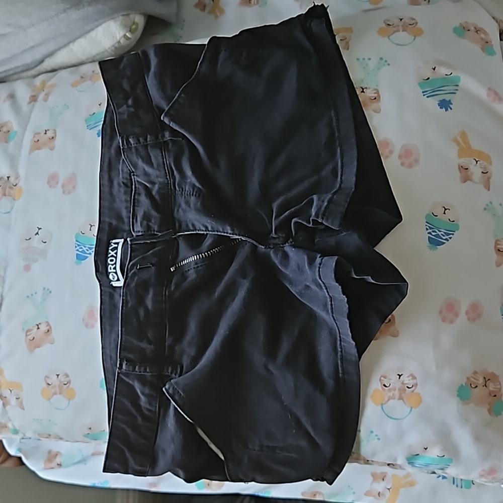Roxy shorts
